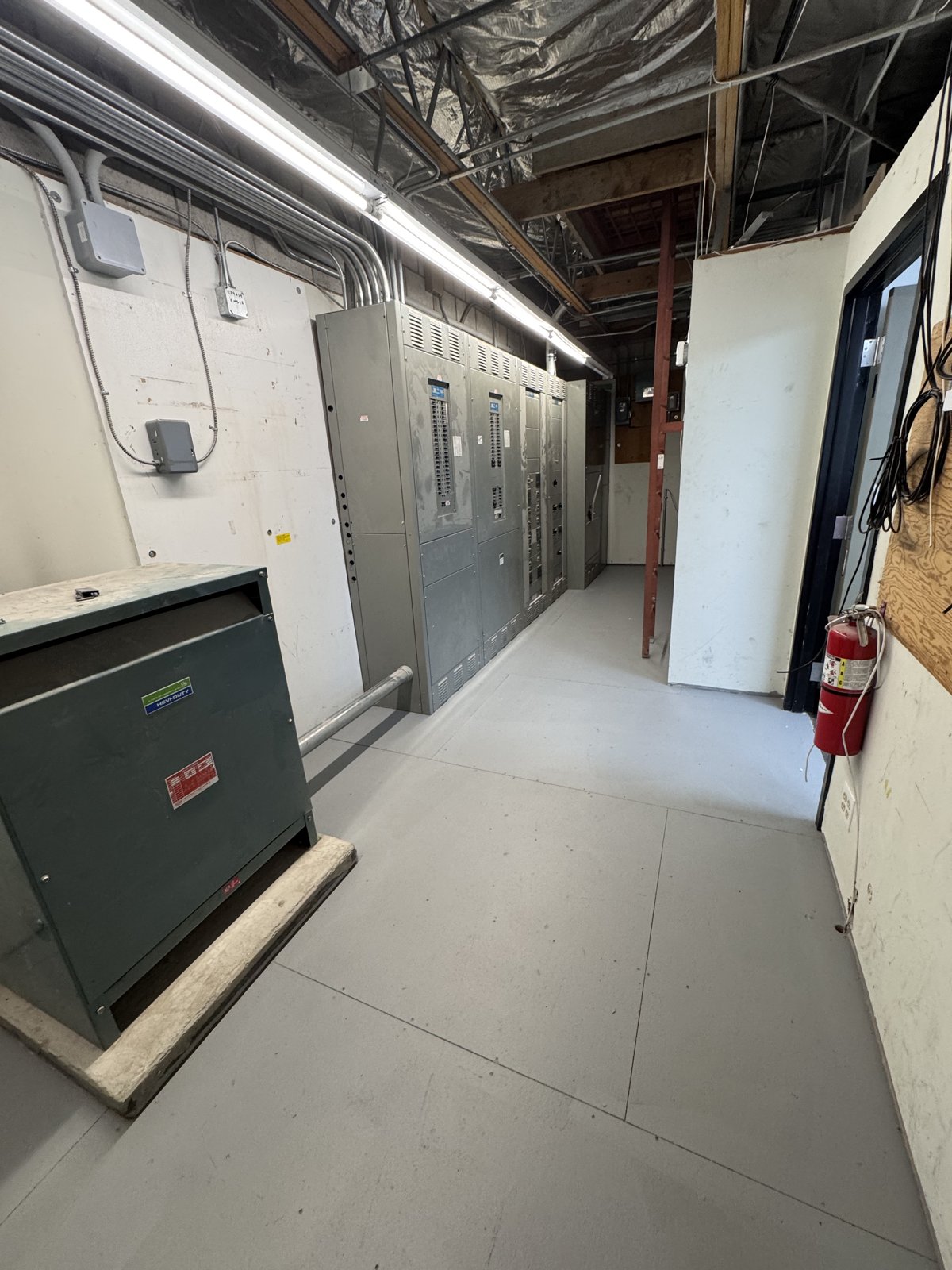Mechanical room floor